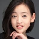 Ryu Han-bi als Min-jeong