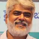 Anish Kuruvilla als College Dean