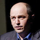 Pierre Larrouturou als Pierre Larrouturou