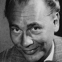 Egon Larsson als Sjöberg