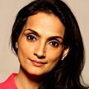 Rajeshwari Sachdev als Lochani / Loni (as Rajeshwaree)