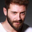 Cem Avnayim als Emre