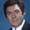 Joseph Mascolo als Gus Mascola