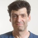 Dan Ariely als Self