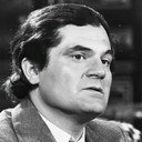 Michel Peyrelon als Bruno, surgeon