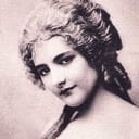 Francine Mussey als Anne Lucile Philippe Desmoulins, born Laridon-Duplessis