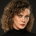 İpek Tenolcay als Nesrin Çakır