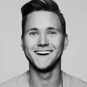 Viktor Frisk als Tindermassör