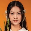 Greesella Adhalia als Naya