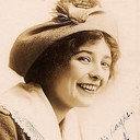 Edna Pendleton als Aronnax's daughter