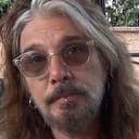 John Corabi als Self - Lead Vocals, Acoustic Guitar, Rhythm Guitar, Bass