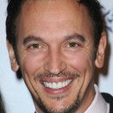 Steve Valentine als Simon Growl (voice)
