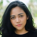Rachel Vennya als Tri