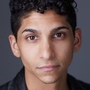 Angel Bismark Curiel als Joseph
