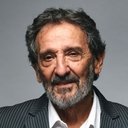 Ricardo Merkin als El abuelo