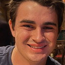 Ryan Malone als Laundry Guy