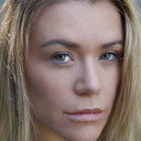 Rosie Pearson als Louise