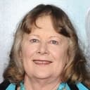 Shirley Knight als Grandma Sam