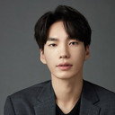 Kim Ba-da als Sergeant Park