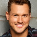 Colton Underwood als Self - Host