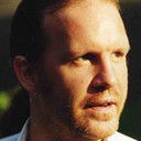 Rowland Davies als Sir Anthony Chevenix