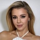 Юлианна Караулова als Yulianna Karaulova