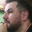Beto De Vuono als Vozes adicionais, Segmento O Lambe-Lambe que Veio do Espaço