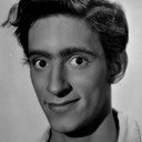 Roberto Cobo als Ingeniero Carlos Jiménez