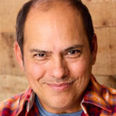 Rene Guerrero als Faculty Member
