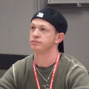 Derek Stephen Prince als Alien (voice) (uncredited)