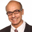 Samir Murad als Dr. Silvério Mesquita