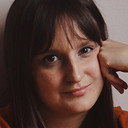 Laura García Alonso, Director