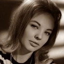 Paloma Valdés als Lucía