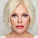 Ajda Pekkan als Fatma