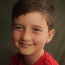 Harvey Moloney als Ollie Lynch