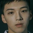 王照主 als Feng Xiaoao