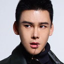 Ding Huiyu als Li Yi