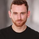 Sean Michael Conway als Dexter