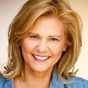 Denise Galik als Cynthia