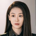 郑奕 als Flight Attendant / Li Li