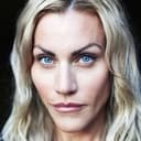 Silje Torp als Carolina, Den Spanske Kjæresten (as Silje Torp Færavaag)