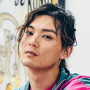 謝爕雋 als Jake Huang