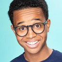 Jailen Bates als Ben Davis