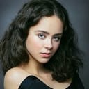 Nadia Latifi als Shawna