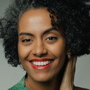 Tásia D'Paula als Alice (voice)