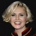 Joanna Kupińska als Guard at the Airport