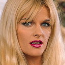 Lisa Belle als 