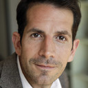 Julien Berjeaut als Self