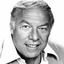 George Kennedy als Dragline