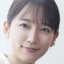 吉岡里帆 als Akiko